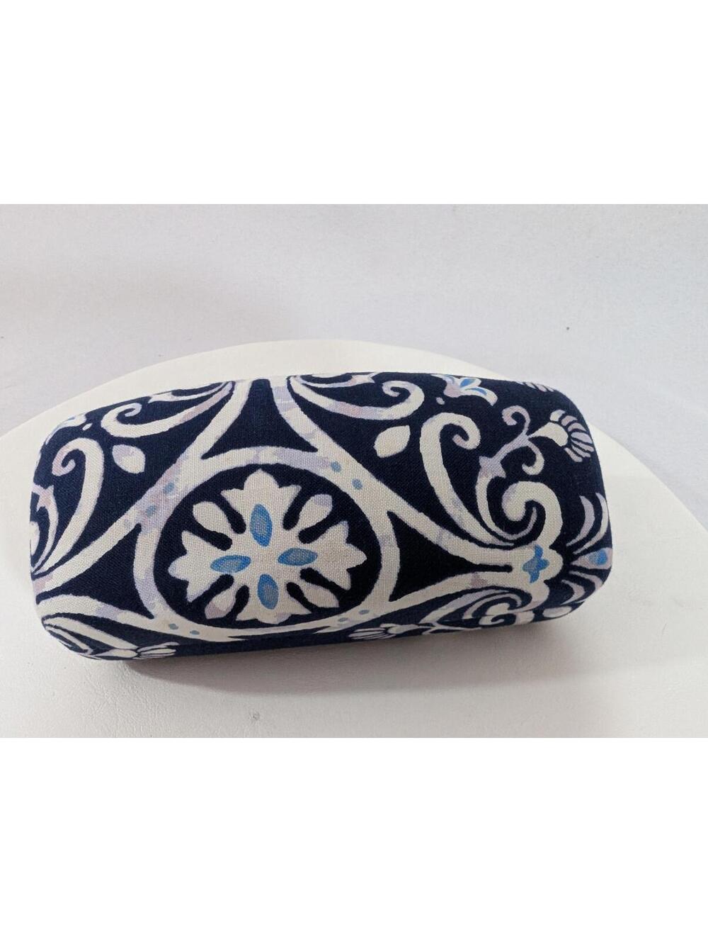 Vera Bradley Hard Glasses Case Clamshell Navy Blue White Floral Medallion